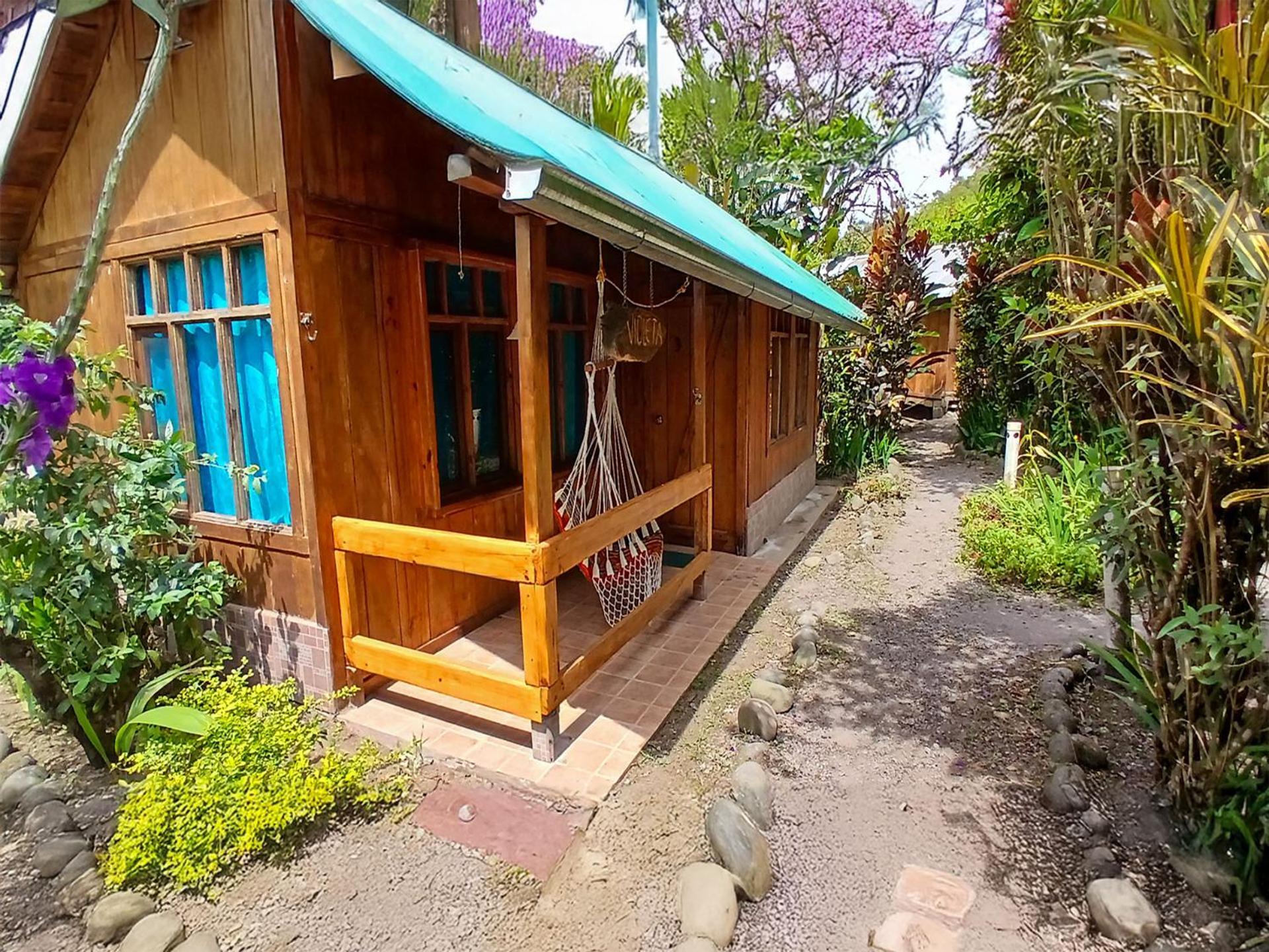 Hosteria Los Cedros De Миндо Екстериор снимка